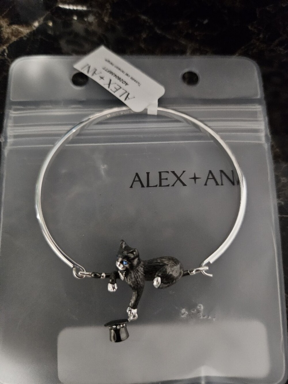 Set Of NWT Alex And Ani Tuxedo Cat Bangle Bracelets And Necklace